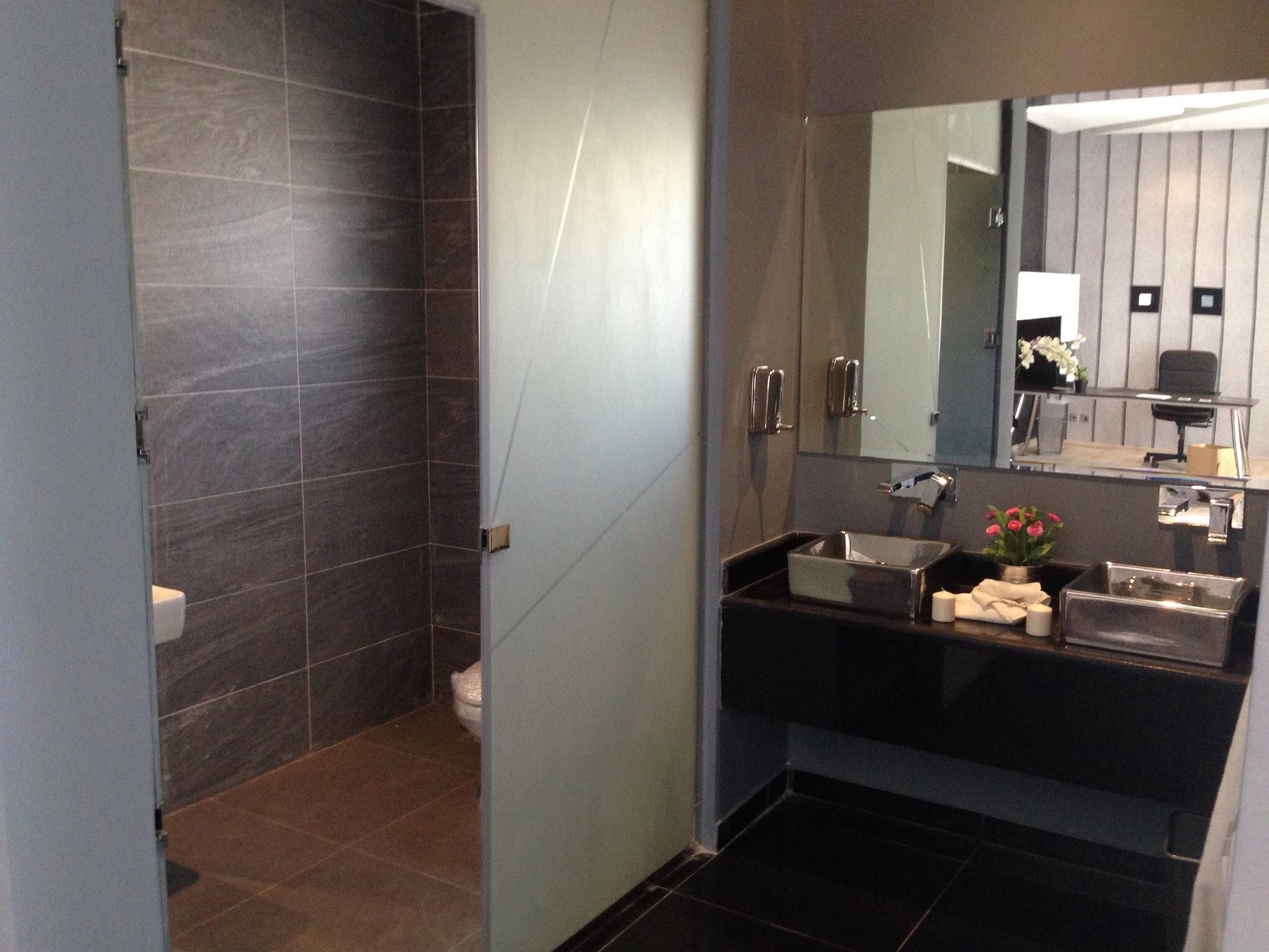 rizwankhewa-bathroom-437210_1920